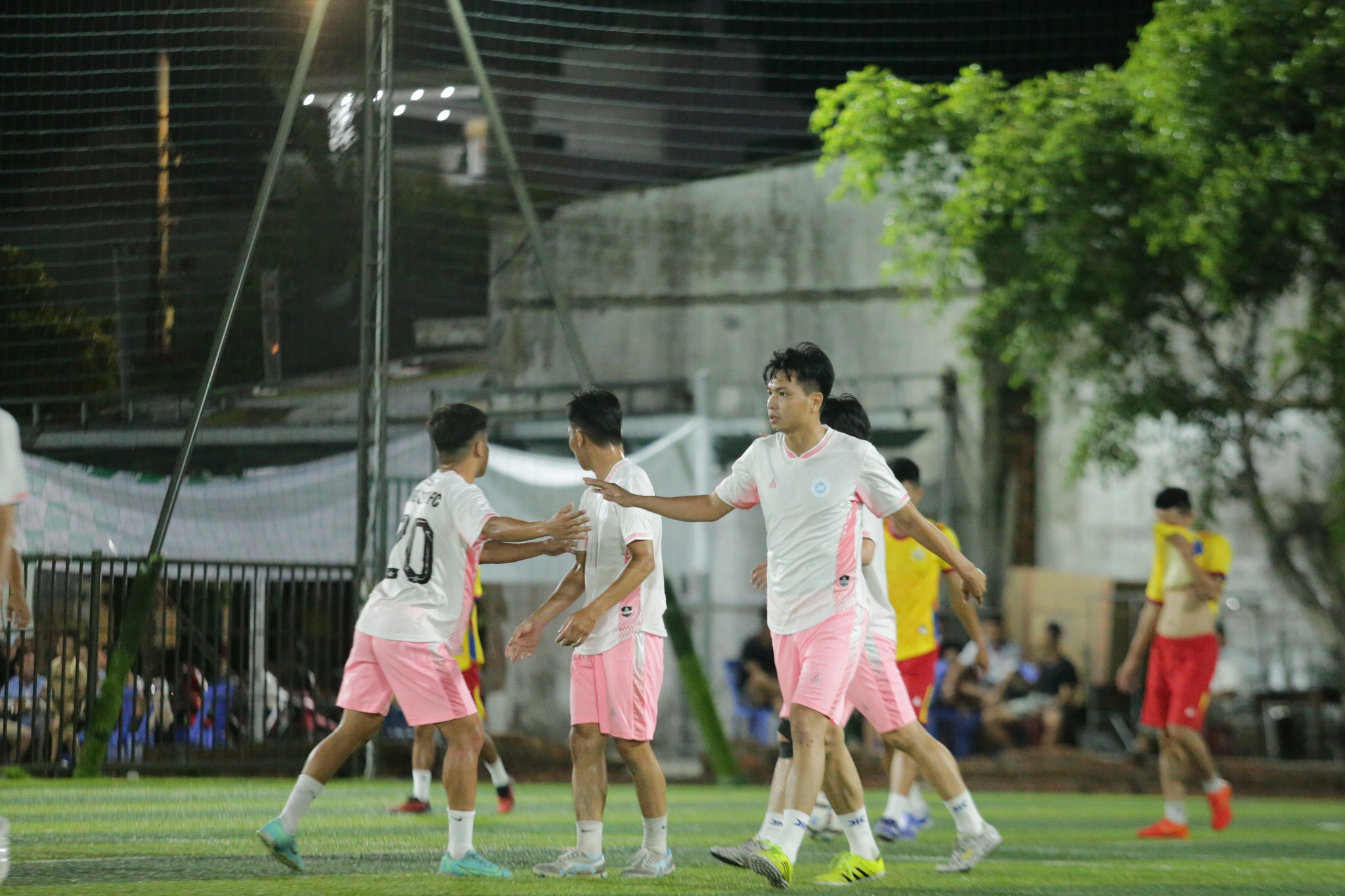 Thiết Kế Đồng Phục Thể Thao Cho Đội Nhóm Như Thế Nào Cho Đẹp?