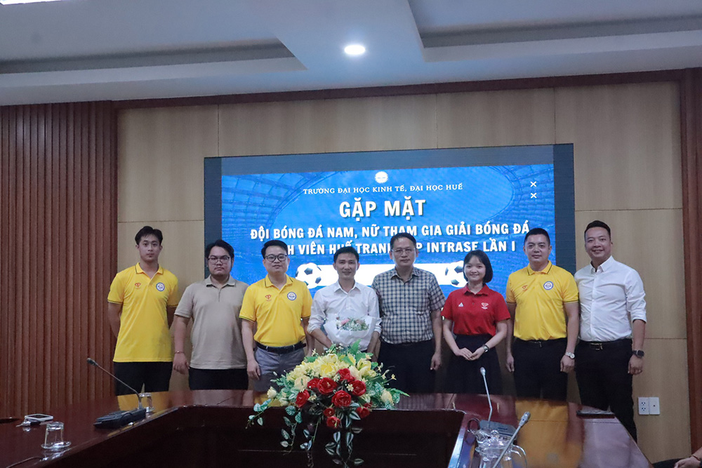 Apollo Sport: Nhà Tài Trợ Áo Đấu Đội Bóng Đại Học Kinh Tế Huế